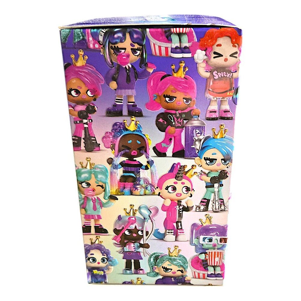 XOX Kweenie Fearless Kweens Mystery Pack Collectible Figurine with Display Case - Picture 2 of 12